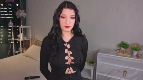 Amelia online show from 10-27-25, 11:47