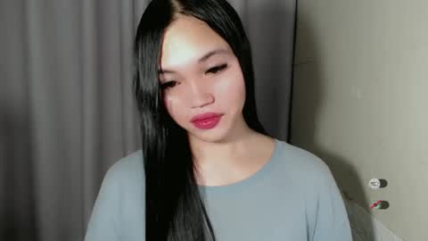 Snapshot of chantelle_fuckdoll chatting on 12-19-24, 10:21 CHANTELLE online show from 12-19-24, 10:21