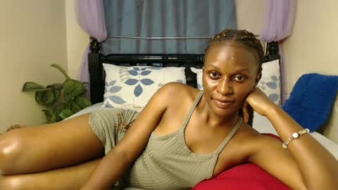 Snapshot of chantelsamz2 chatting on 12-05-24, 11:27 Chantel online show from 12-05-24, 11:27