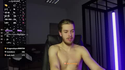 Snapshot of charles_sins chatting on 02-22-25, 09:59 CHARLES SINS online show from 02-22-25, 09:59