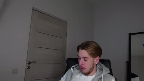 Snapshot of charles_sins chatting on 03-03-25, 04:46 CHARLES SINS online show from 03-03-25, 04:46