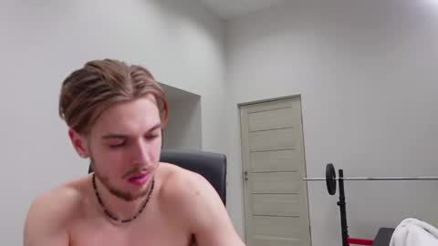 Snapshot of charles_sins chatting on 03-05-25, 03:51 CHARLES SINS online show from 03-05-25, 03:51