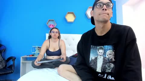 Charles y Elara online show from 12-11-24, 03:24