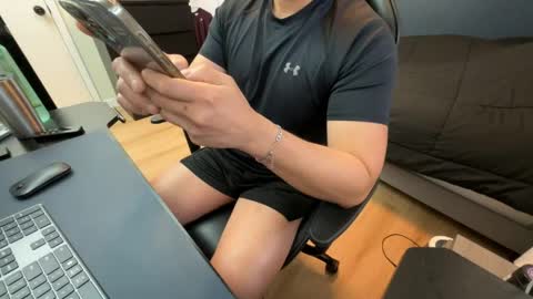 charliekkw online show from 04-23-26, 04:53