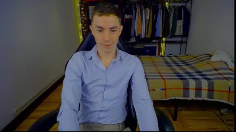 Snapshot of charlieseyer chatting on 02-10-26, 09:02 carlos reyes online show from 02-10-26, 09:02