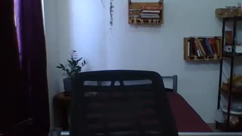 Snapshot of charlot_ponze chatting on 05-02-26, 06:57 charlott online show from 05-02-26, 06:57