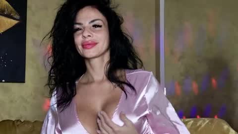 CHARLOTTE online show from 03-11-26, 03:34