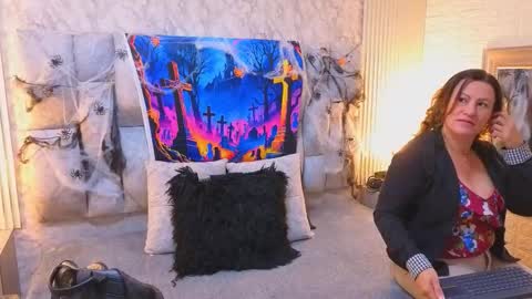 charlotte online show from 10-23-25, 10:58