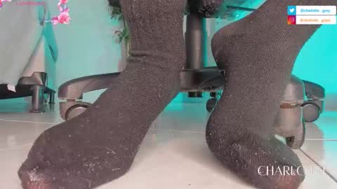 charlotte  grey online show from 10-30-25, 08:20