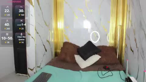 Snapshot of charlotte__milf chatting on 06-27-26, 07:41 charlotte__milf online show from 06-27-26, 07:41