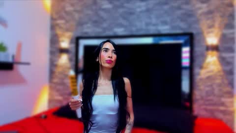 charlotte_adams1 online show from 09-11-25, 11:38