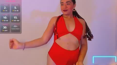 Snapshot of charlotte_dante212 chatting on 06-22-26, 08:00 charlottte y dante online show from 06-22-26, 08:00