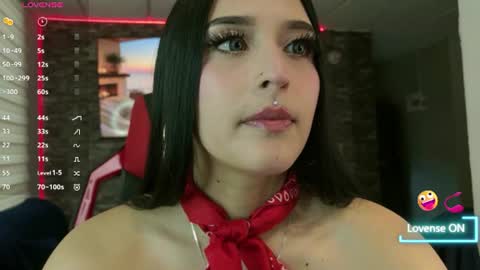 Charlotte  online show from 07-06-26, 10:45