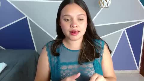 Charlotte  online show from 11-09-25, 05:55