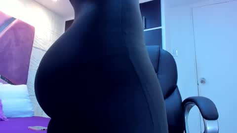 Charlotte Icee online show from 10-10-25, 04:50