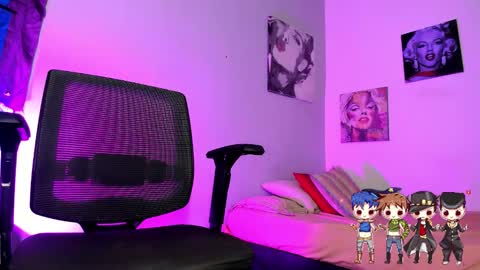 Charlie  online show from 11-18-25, 09:25