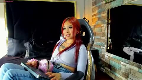 Charlotte Jones online show from 01-10-25, 08:37