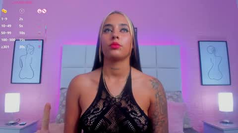Snapshot of charlotte_kisss chatting on 05-21-26, 07:43 Charlotte online show from 05-21-26, 07:43