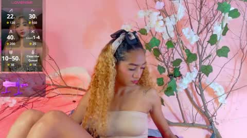 CHARLOTTE online show from 04-11-26, 12:09