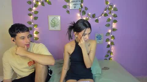 Snapshot of charlotte_queeen chatting on 02-14-25, 09:10 Charlotte online show from 02-14-25, 09:10