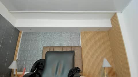 Charlotte  Everyday From 0700 to 1300 Col Time online show from 04-15-26, 10:55