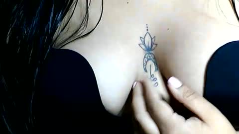 charlottequeen_21 online show from 03-12-26, 12:11