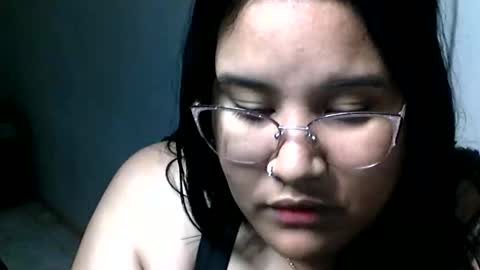 charlottequeen_21 online show from 05-03-26, 03:01