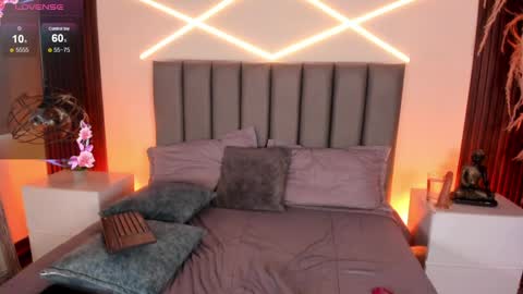 Charlotte Williams  online show from 04-01-26, 08:39