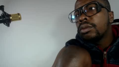 Snapshot of charly_vergonti_ chatting on 03-09-25, 12:20 charly_vergonti_ online show from 03-09-25, 12:20