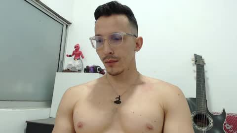   online show from 04-09-26, 03:28