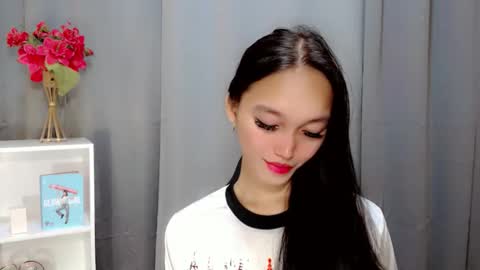 charm_fuckdoll8 online show from 06-04-26, 11:22