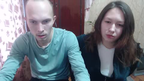 Snapshot of charming_ass chatting on 12-17-24, 09:28 Maria and Maik online show from 12-17-24, 09:28