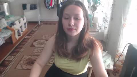 Snapshot of charming_ass chatting on 02-24-25, 12:26 Maria and Maik online show from 02-24-25, 12:26