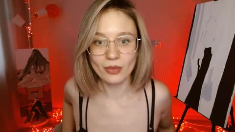 Michelle  online show from 03-04-25, 06:26