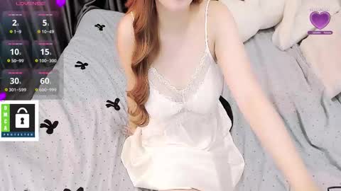 Snapshot of charming_teacher chatting on 10-08-25, 03:31 Lisa online show from 10-08-25, 03:31