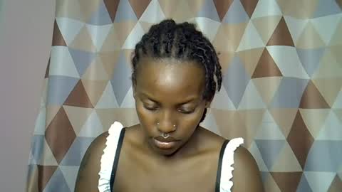 Snapshot of charmingdime chatting on 06-18-26, 05:17 charmingdime online show from 06-18-26, 05:17