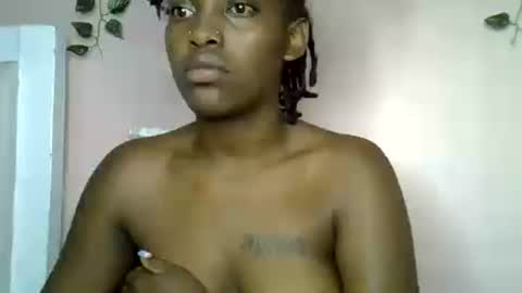 Snapshot of charmingdime chatting on 07-16-26, 05:35 charmingdime online show from 07-16-26, 05:35