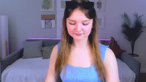 Im Eva online show from 06-12-26, 03:38
