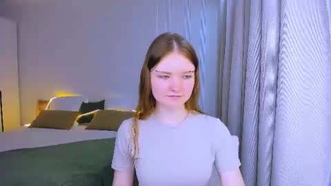 Im Eva online show from 06-19-26, 06:07
