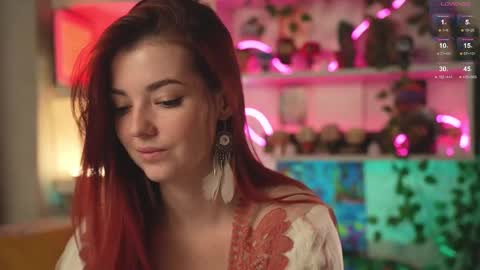 Snapshot of charmings_054 chatting on 02-09-25, 05:22 Belle and Miley online show from 02-09-25, 05:22