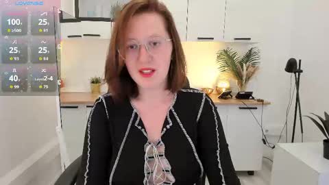 Snapshot of charmygrace chatting on 05-03-26, 12:11 Grace online show from 05-03-26, 12:11