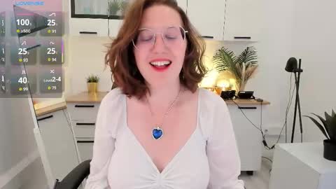 Snapshot of charmygrace chatting on 05-06-26, 11:48 Grace online show from 05-06-26, 11:48