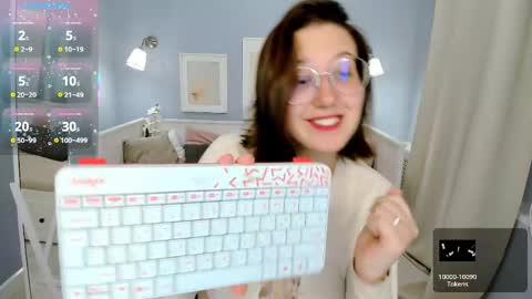 Snapshot of charmygrace chatting on 05-07-26, 11:59 Grace online show from 05-07-26, 11:59