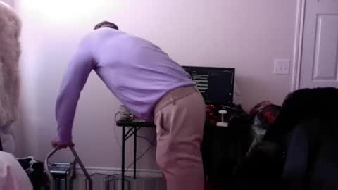 Snapshot of chase2attract chatting on 02-11-26, 08:03 Chase2Attract online show from 02-11-26, 08:03