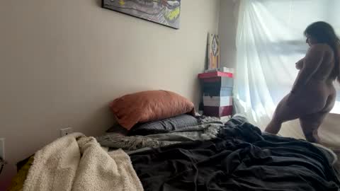 Snapshot of chase2attract chatting on 02-27-26, 06:41 Chase2Attract online show from 02-27-26, 06:41