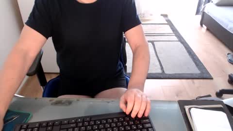 Snapshot of chatskor chatting on 02-17-25, 07:26 Egor Skornyakov online show from 02-17-25, 07:26