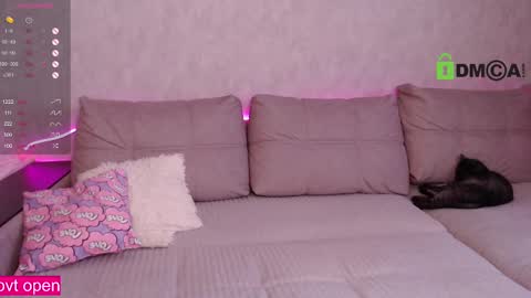 Im Elya   inst Elya Elfie  online show from 02-20-25, 04:28