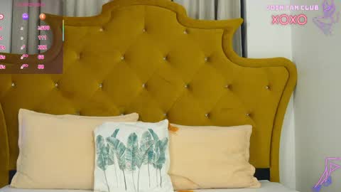 Snapshot of chaturbarbie_ chatting on 06-03-26, 06:35 Velma online show from 06-03-26, 06:35