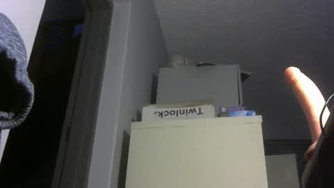 Snapshot of chaturbatordeluxe chatting on 11-21-25, 03:05 chaturbatordeluxe online show from 11-21-25, 03:05