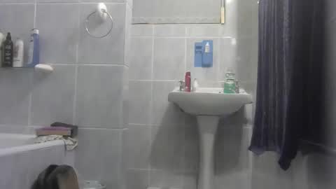 Snapshot of chaturbatordeluxe chatting on 02-07-26, 03:21 chaturbatordeluxe online show from 02-07-26, 03:21